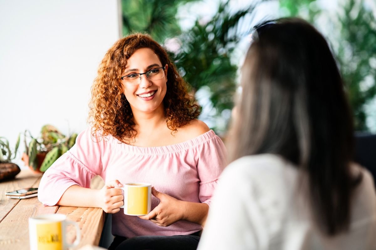 Emotionally intelligent people use this simple phrase to stop overthinking